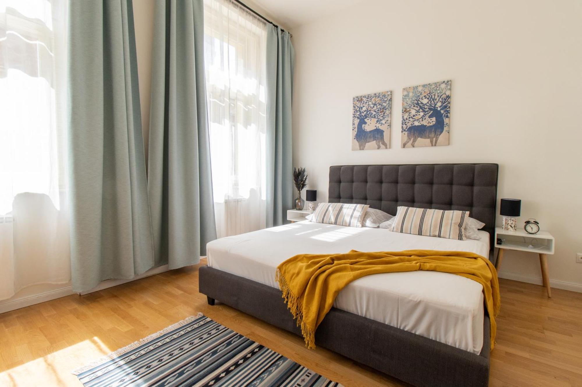 Stepanska Cr Apartments Прага Екстер'єр фото