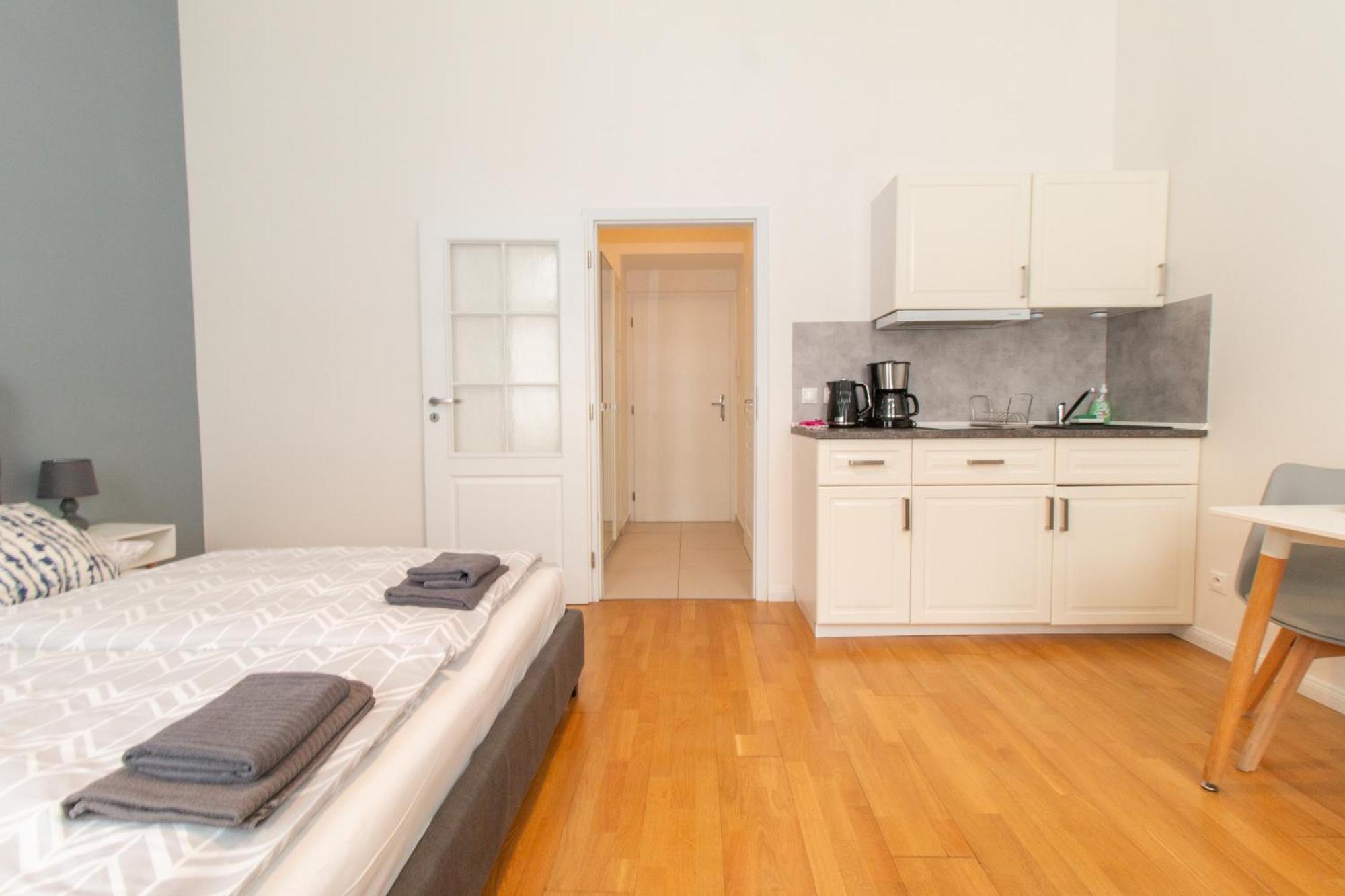 Stepanska Cr Apartments Прага Екстер'єр фото
